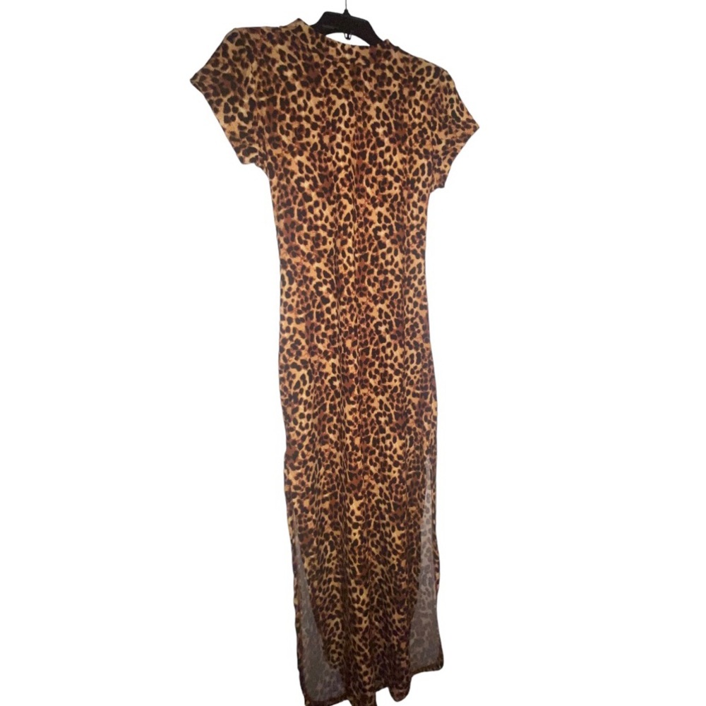 Leopard Print Dress With Splits